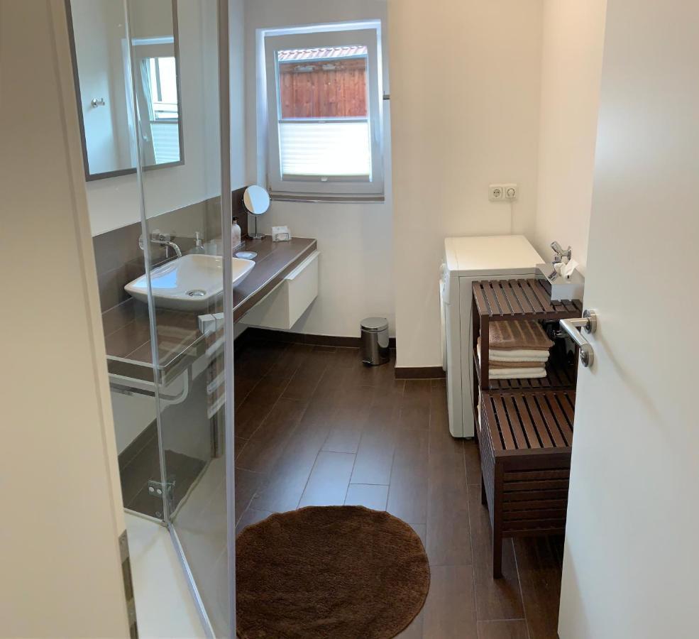 Ferienwohnung Janus Altstadt-Hameln Haus 2 Inklusive Parkplatz - Mit Und Ohne Terrasse Oder Loggia Hamelin Exterior foto