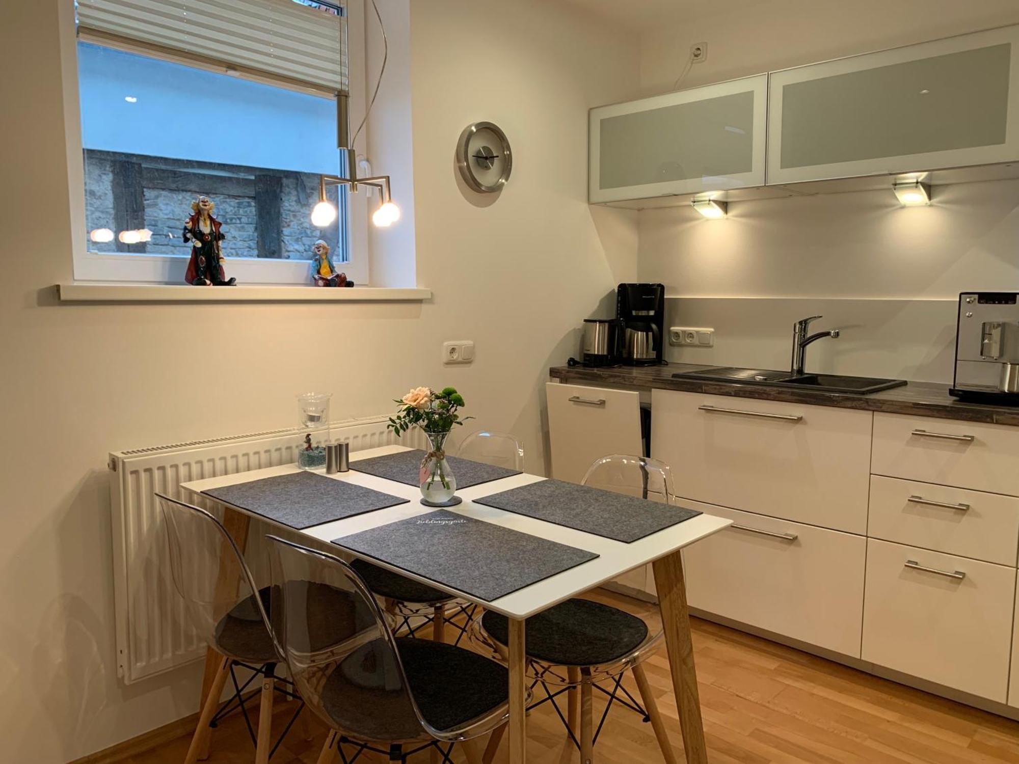 Ferienwohnung Janus Altstadt-Hameln Haus 2 Inklusive Parkplatz - Mit Und Ohne Terrasse Oder Loggia Hamelin Exterior foto