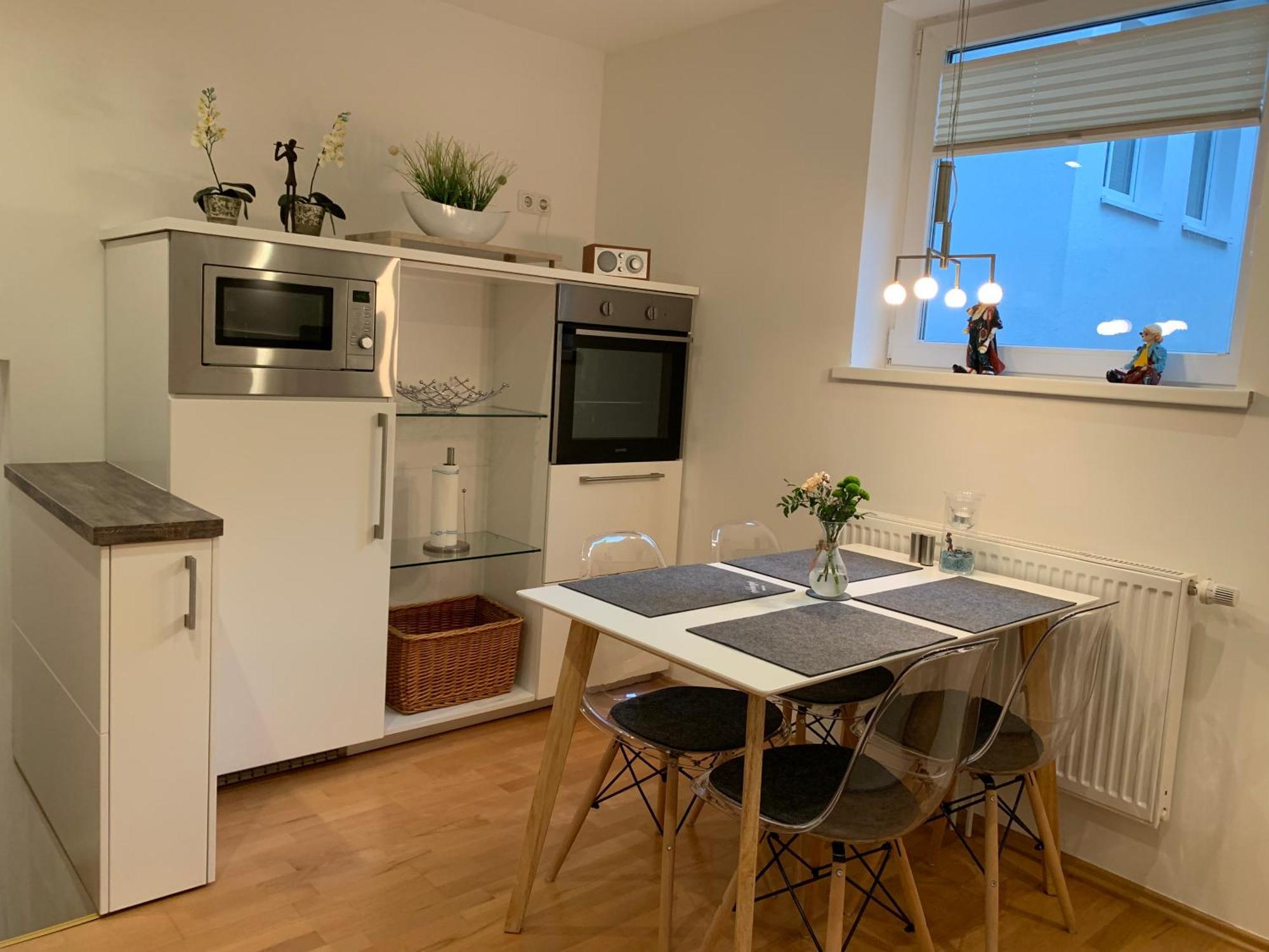 Ferienwohnung Janus Altstadt-Hameln Haus 2 Inklusive Parkplatz - Mit Und Ohne Terrasse Oder Loggia Hamelin Exterior foto