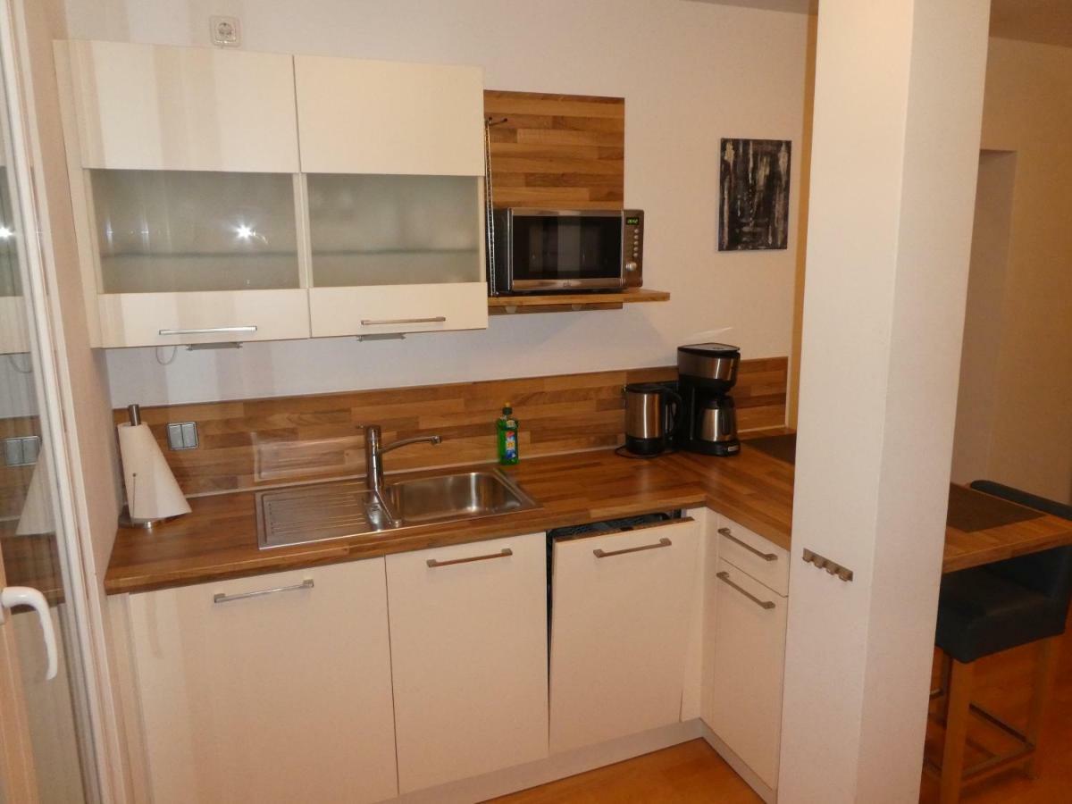 Ferienwohnung Janus Altstadt-Hameln Haus 2 Inklusive Parkplatz - Mit Und Ohne Terrasse Oder Loggia Hamelin Exterior foto