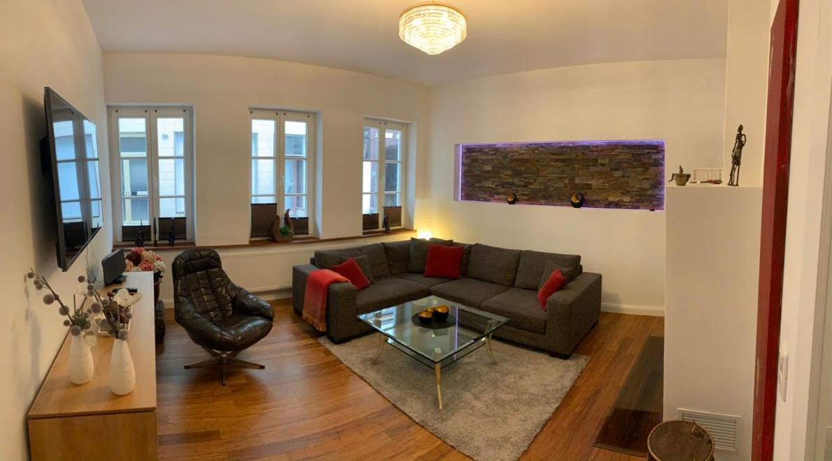 Ferienwohnung Janus Altstadt-Hameln Haus 2 Inklusive Parkplatz - Mit Und Ohne Terrasse Oder Loggia Hamelin Exterior foto